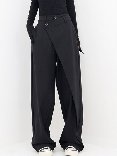 Beatriz | Pantalón asimétrico de tela liviana con estilo moderno