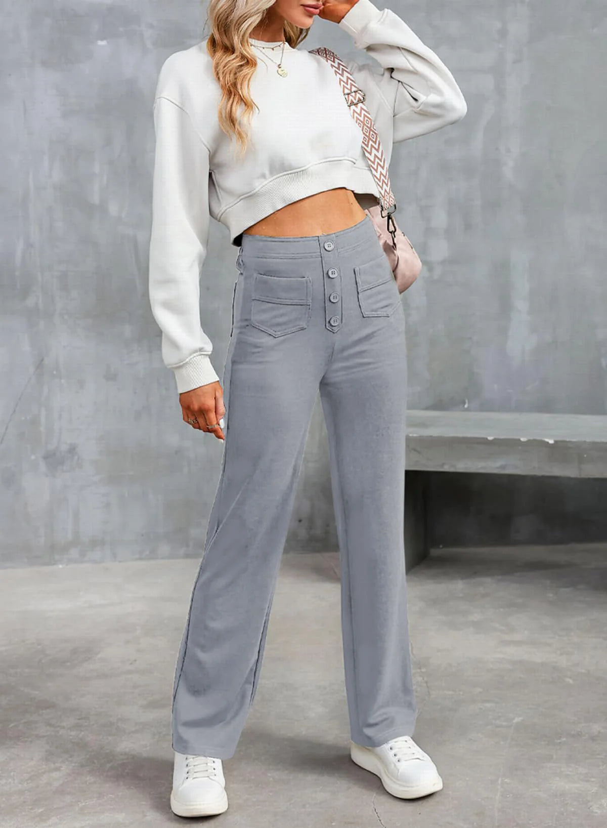 Paloma | Pantalón ancho de talle alto con botón decorativo
